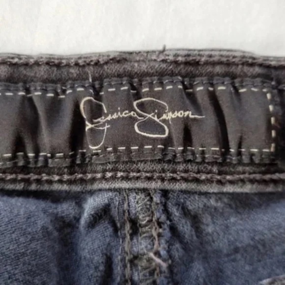 Jessica Simpson Kiss Me Jegging - Picture 2 of 10